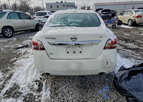 2015 Nissan Altima 2.5 from USA, damaged, VIN 1N4AL3AP2FC280803